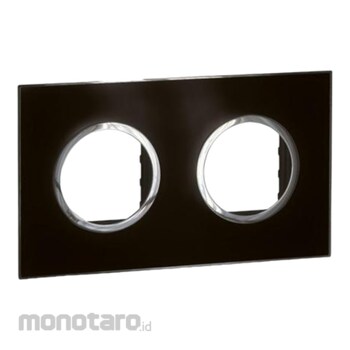 Legrand Plate Arteor French/German Std Round 2x2 Modules 575513 Black 1pc