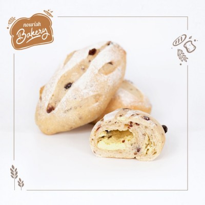 Cranberry Cream Cheese - 100% Sourdough Soft Bread dengan Grass Fed Cream Cheese